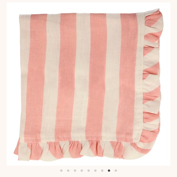 MERI MERI STRIPE RUFFLE FABRIC NAPKINS SET OF 4 - LINEN 18"x18" - Picture 7 of 10